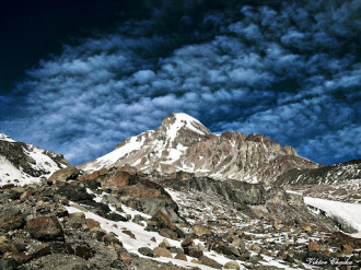 Грузия - Кавказ - изкачване на вр. Казбек /5033м./ - "Смразяващо студеният" кавказки красавец!