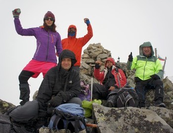 С Алекстрек в зимен Пирин - изкачване на връх Каменица /23-24 април, 2016г/
