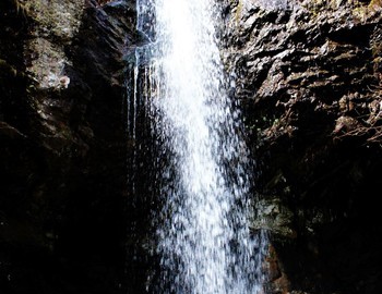 Клисурски водопад Скока