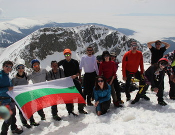 С Алекстрек в зимен Пирин - изкачване на върховете Башлийски и Бъндеришки чукари /2-3 април, 2016г/